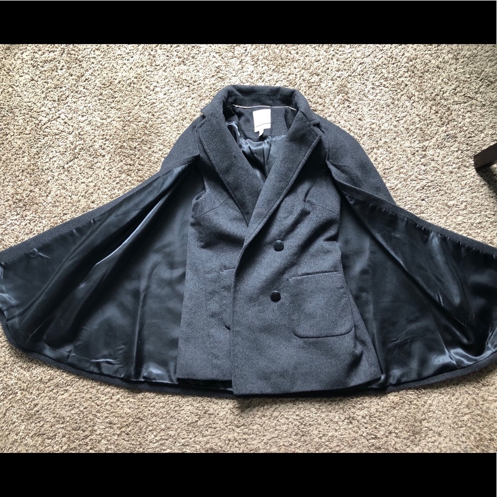 The LIMITED Dress Vest-Cape 🖤 NWOT